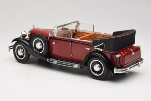 Maybach DS8 Zeppelin Rojo Anson 1:18 30413 Metal - imagen 7 de 8