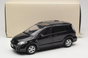 Mazda 5 Negro Paudi 1:18 2169BK Metal - imagen 8 de 8