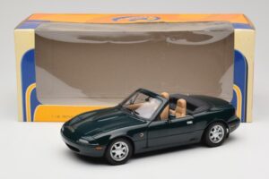 Mazda MX-5 NA Emerald Green Gate 1:18 01017 Metal - imagen 8 de 8