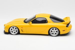 Mazda RX-7 FD Type R Bathurst R Amarillo Otto 1:18 OT397 Resina - imagen 3 de 6