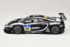 McLaren 12C GT3 Dorr Motorsport #69 C. Adams / M. Klasen 24 Hours Nurburgring 2013 Minichamps 1:18 151131369 Metal - imagen 3 de 6