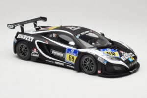 McLaren 12C GT3 Dorr Motorsport #69 C. Adams / M. Klasen 24 Hours Nurburgring 2013 Minichamps 1:18 151131369 Metal - imagen 4 de 6