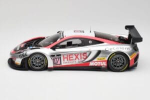 McLaren 12C GT3 Hexis Racing #107 O. Panis / F. Cazenave 24 Hours of Spa 2013 Minichamps 1:18 151131397 Metal - imagen 3 de 6