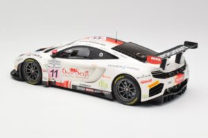 McLaren 12C GT3 #11 Art Grand Prix C. Leclerc / N. Parisy / A. Soucek Spa 24 Hours 2013 Minichamps 1:18 151131311 Metal - imagen 5 de 6