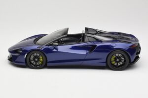 McLaren Artura Spider Morado GT Spirit 1:18 GT515 Resina - imagen 3 de 6