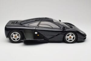 McLaren F1 Dark Blue Metallic Minichamps 1:12 530133128 Metal - imagen 4 de 9