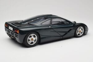 McLaren F1 Dark Green Metallic Minichamps 1:12 530133127 Metal - imagen 3 de 9