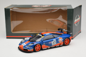 McLaren F1 GTR Gulf #33 R. Bellm / M. Weaver / J-J. Lehto 24 Hours of Le Mans 1996 UT Models 1:18 530161833 Metal - imagen 8 de 8