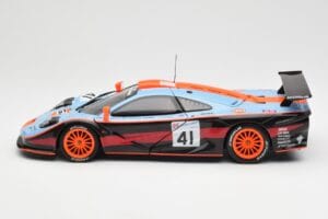 McLaren F1 GTR #41 P-H. Raphanel / C. Gounon / A. Olofsson 24 Hours of Le Mans 1997 UT Models 1:18 39727 Metal - imagen 4 de 8