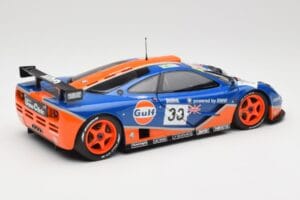 McLaren F1 GTR Gulf Racing #33 S. Bellm / A. Weaver / J. Lehto 24 Hours of Le Mans 1996 Minichamps 1:18 530133633 Metal - imagen 3 de 8