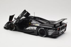 McLaren F1 GTR Gulf Team Davidoff #41 T. Bscher / E. Pirro / R. Capello 24 Hours of Le Mans 1998 Minichamps 1:18 530133841 Me - imagen 5 de 8