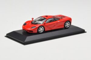 McLaren F1 Rojo Minichamps 1:43 433133438 Metal - imagen 2 de 4