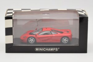 McLaren F1 Rojo Minichamps 1:43 433133438 Metal - imagen 4 de 4