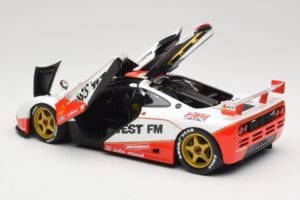 McLaren F1 GTR West Competition #49 J. Nielsen / J. Mass / T. Bscher 24 Hours of Le Mans 1995 Minichamps 1:18 530133549 Metal - imagen 5 de 8