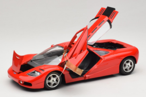 McLaren F1 High Mirror Light Red Guiloy 1:18 67505 Metal - imagen 2 de 8