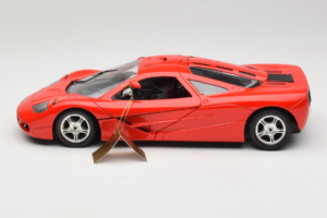 McLaren F1 High Mirror Light Red Guiloy 1:18 67505 Metal - imagen 4 de 8