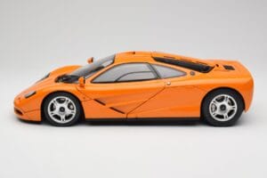 McLaren F1 Naranja Minichamps 1:12 530133131 Metal - imagen 5 de 9