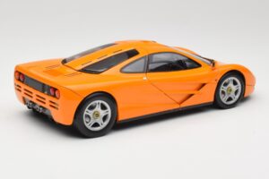 McLaren F1 Naranja Minichamps 1:18 530133421 Metal - imagen 3 de 8