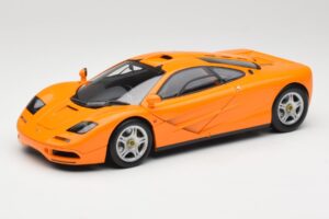 McLaren F1 Naranja Minichamps 1:18 530133421 Metal
