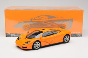 McLaren F1 Naranja Minichamps 1:18 530133421 Metal - imagen 8 de 8