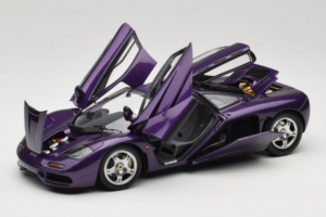 McLaren F1 Morado LCD 1:18 LCD18014-PU Metal - imagen 2 de 8