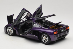 McLaren F1 Morado LCD 1:18 LCD18014-PU Metal - imagen 5 de 8