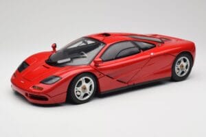 McLaren F1 Rojo Minichamps 1:12 530133125 Metal