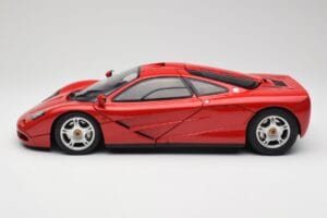 McLaren F1 Rojo Minichamps 1:12 530133125 Metal - imagen 5 de 9
