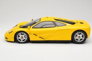 McLaren F1 Amarillo Minichamps 1:12 530133121 Metal - imagen 5 de 9