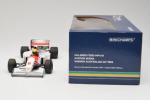 McLaren MP4/8 Ford #8 A. Senna Winner Australian GP 1993 Minichamps 1:18 540933838 Metal - imagen 7 de 7