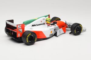 McLaren MP4/8 Ford #8 A. Senna Winner European GP Donington 1993 Minichamps 1:18 540931848 Metal - imagen 2 de 6