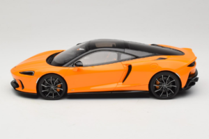 McLaren GTS Naranja GT Spirit 1:18 GT957 Resina - imagen 3 de 6