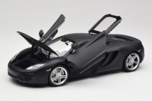 McLaren MP4-12C Matt Satellite Gris Minichamps 1:18 110133024 Metal - imagen 2 de 8