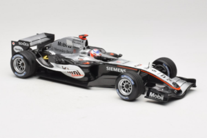 McLaren MP4-20 Mercedes #9 K. Raikkonen F1 2005 Minichamps 1:18 B66962337 Metal - imagen 4 de 6