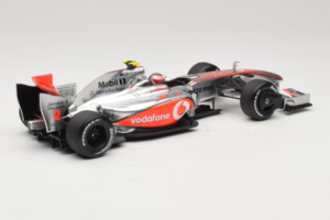 McLaren MP4-24 Mercedes #2 H. Kovalainen F1 2009 Dealer Edition Minichamps 1:18 B66960041 Metal - imagen 2 de 7
