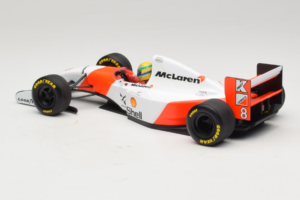 McLaren MP4/8 Ford #8 A. Senna Marlboro McLaren 1993 Minichamps 1:18 540931808 Metal - imagen 5 de 7