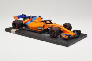 McLaren MCL33 Renault #14 F. Alonso Last F1 Race Abu Dhabi GP 2018 Minichamps 1:18 537183914 Metal - imagen 4 de 6