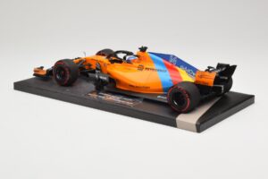 McLaren MCL33 Renault #14 F. Alonso Last F1 Race Abu Dhabi GP 2018 Minichamps 1:18 537183914 Metal - imagen 5 de 6
