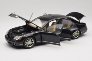 Maybach 57S Negro AUTOart 1:18 76156 Metal - imagen 2 de 7