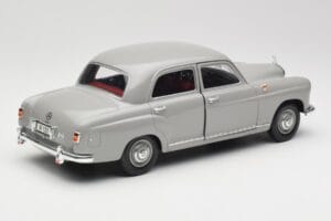 Mercedes 180 W120 Ponton Graphite Grey Revell 1:18 08974 Metal - imagen 3 de 8