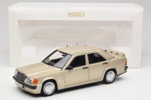 Mercedes 190E W201 2.3-16 Smoke Silver Metallic Norev 1:18 183831 Metal - imagen 8 de 8