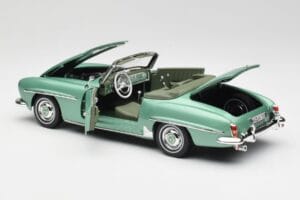 Mercedes 190 SL W121 Verde Claro Metálico Norev 1:18 183401 Metal - imagen 6 de 9