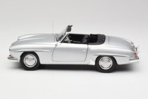 Mercedes 190 SL W121 Plata Gris Minichamps 1:18 100037031 Metal - imagen 4 de 8