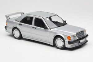 Mercedes 190E 2.5-16 EVO 1 W201 Plata Minichamps 1:18 155036001 Metal - imagen 4 de 6