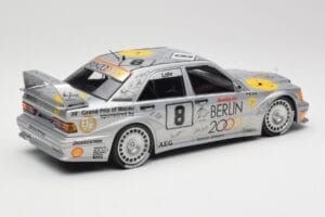 Mercedes 190E 2.5-16 EVO II W201 #8 Zung Fu E. Lohr Guia Race Macau 1992 Minichamps 1:18 155923608 Metal - imagen 3 de 6