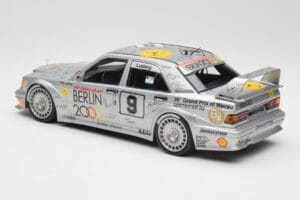 Mercedes 190E 2.5-16 EVO II W201 #9 Zung Fu K. Ludwig Guia Race Macau 1992 Minichamps 1:18 155923609 Metal - imagen 4 de 6