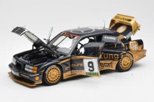Mercedes 190E 2.5-16 Evo II #9 K. Ludwig Macau GP 3rd Place 1991 AUTOart 1:18 89135 Metal - imagen 2 de 8