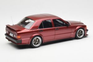 Mercedes 190E 2.5-16 W201 RAUH-Welt Republik Rojo Otto 1:18 OT1083 Resina - imagen 2 de 6