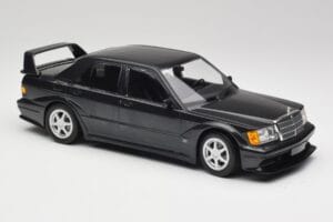 Mercedes 190E W201 2.5-16 EVO 2 Negro Metallic Minichamps 1:18 155036100 Metal - imagen 4 de 6