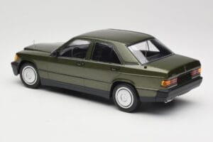 Mercedes 190E W201 Verde Metalizado Minichamps 1:18 155037001 Metal - imagen 5 de 6